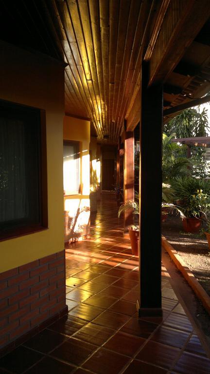 Hosteria Los Helechos Puerto Iguazu Ngoại thất bức ảnh