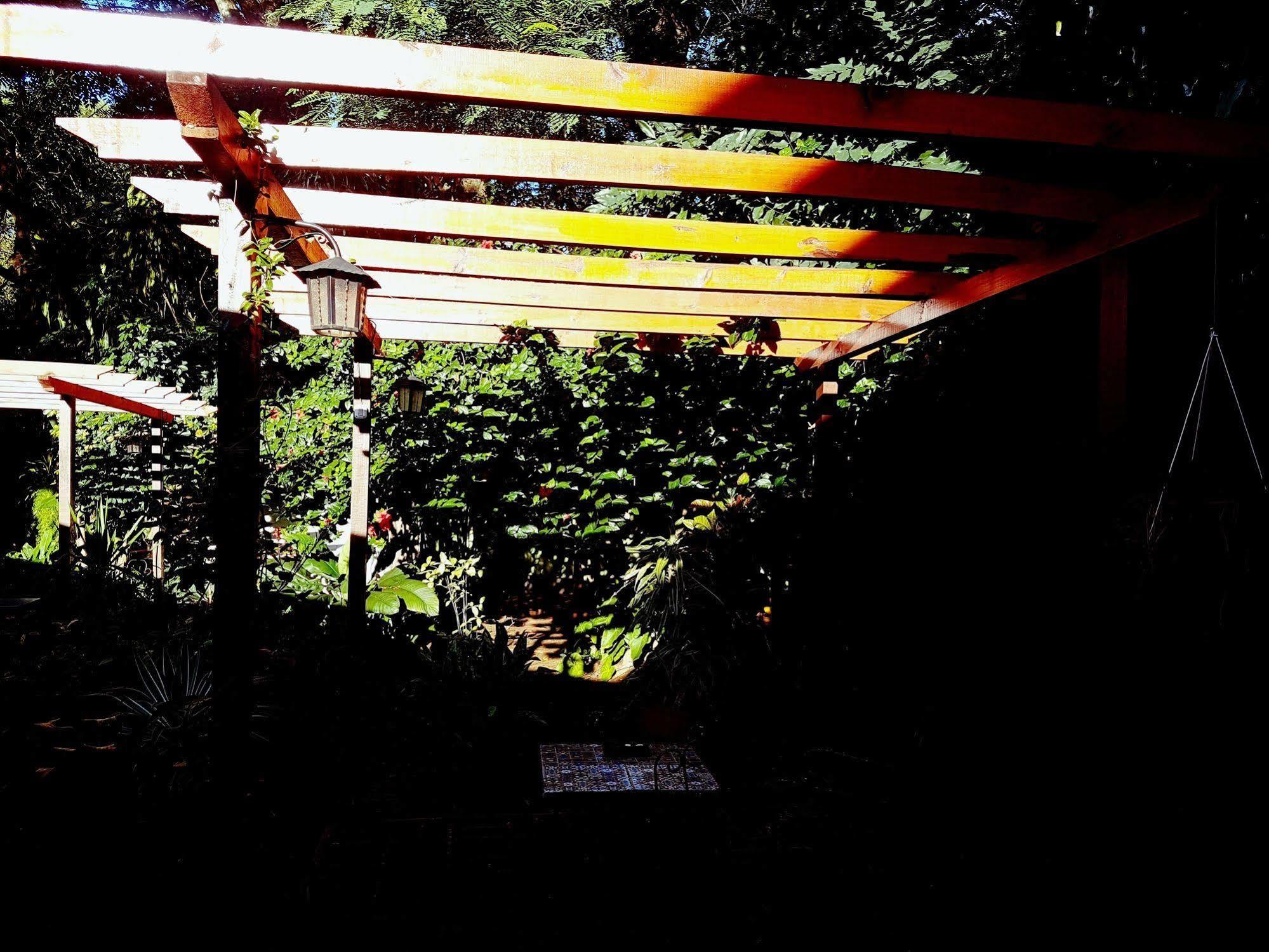 Hosteria Los Helechos Puerto Iguazu Ngoại thất bức ảnh